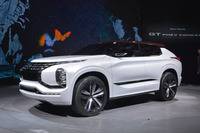 「三菱GT PHEVコンセプト」