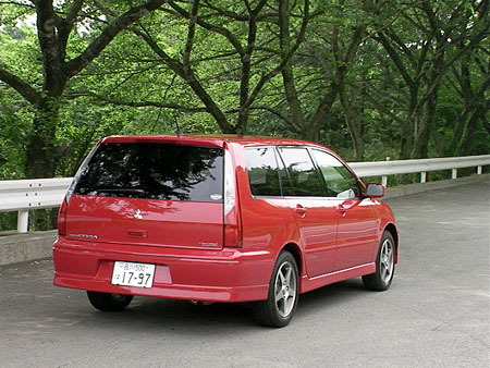 三菱ランサーセディアワゴン T-Touring & Rallyart Edition（4AT
