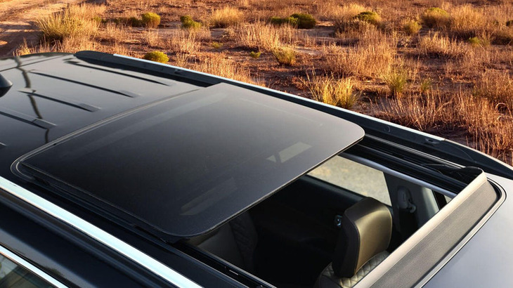 コマンドビュー デュアルペインパノラミックサンルーフ