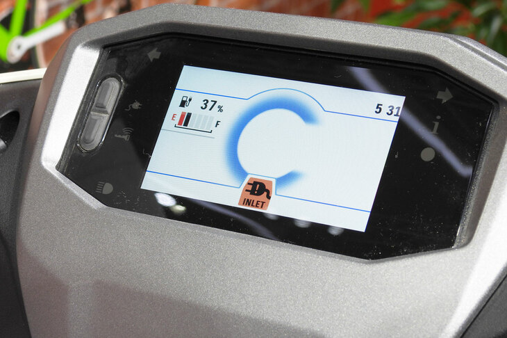 スズキeアドレス