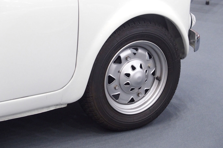 フィアット595アバルト（1965年）／Lusso Cars