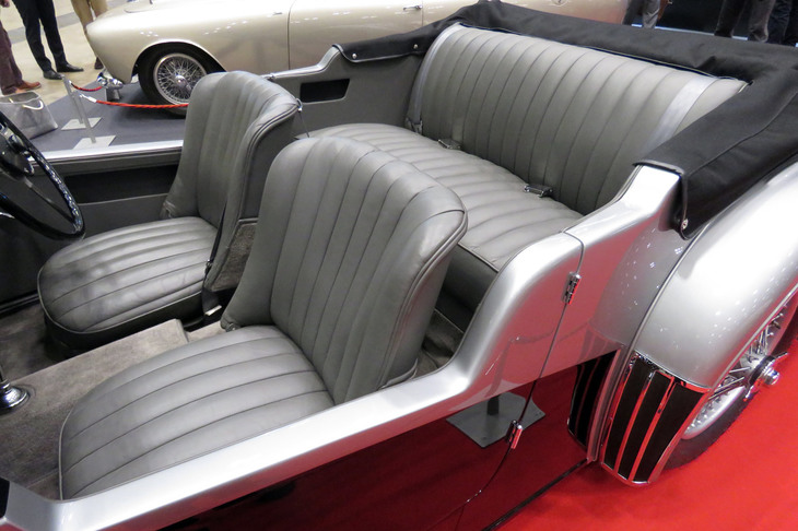 アルヴィス4.3リッター ヴァンデンプラス ツアラー（1937年）／明治産業株式会社