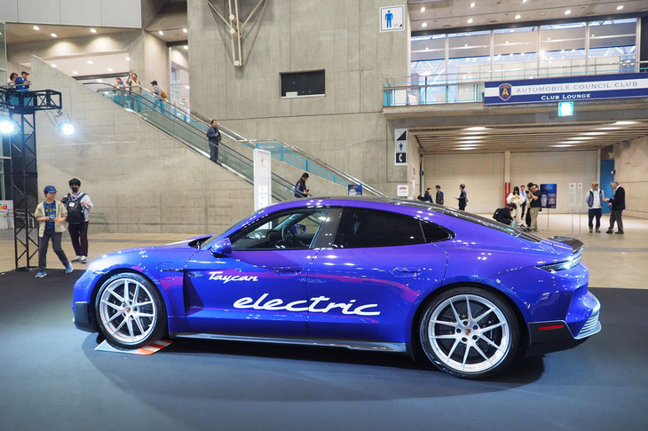 ポルシェ・タイカン ターボGT