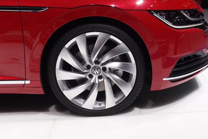 フォルクスワーゲン・アルテオン