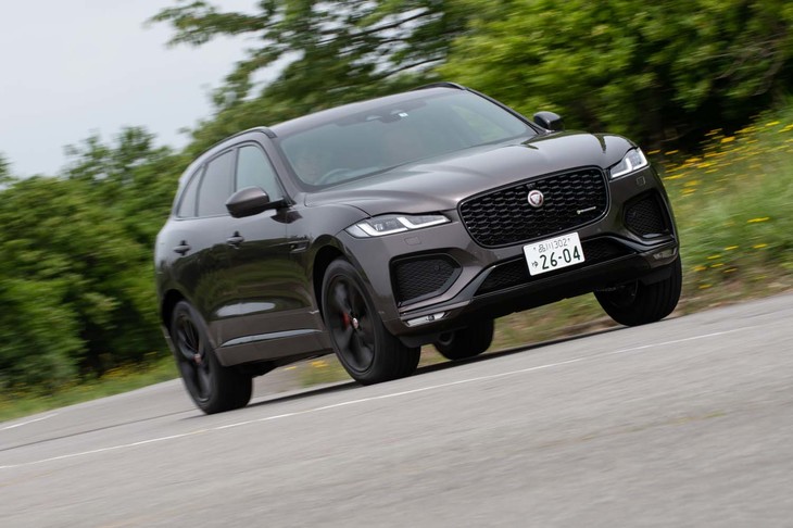 ドライバーアシストシステムの充実も2021年モデルのトピック。3Dサラウンドカメラやアダプティブクルーズコントロール、ブラインドスポットモニターなどが標準装備となった。