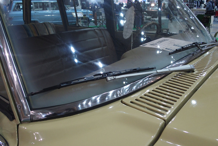 ジープ・ワゴニア（1977年）／SUV＆GEARコンセプト展示