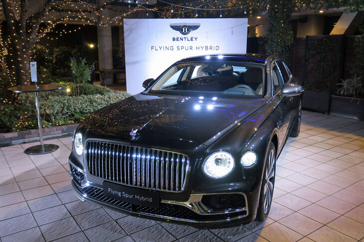 ベントレー・フライングスパー ハイブリッド（エクステリア）