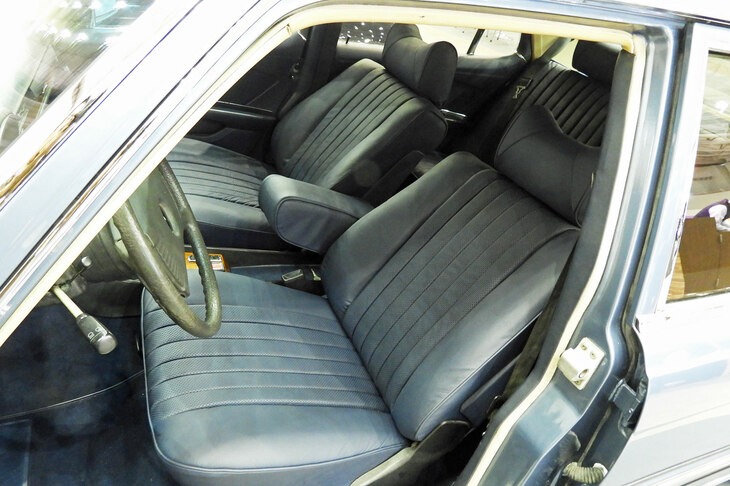 メルセデス・ベンツ450SEL6.9（1979年）／Silver Star