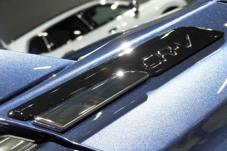 ホンダCR-V e：HEV RSブラックエディション ホンダアクセス用品装着車（フェンダーガーニッシュ）