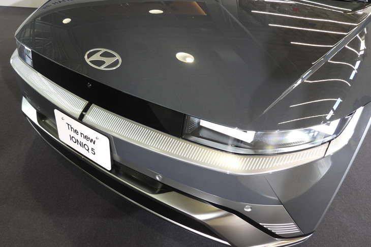 ヒョンデ・アイオニック5（フロントマスク）