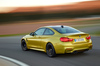 「BMW M4」がSUPER GTでデモラン 【ニュース】 の画像2