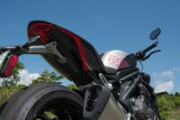 トライアンフ・スピードトリプル1200RS（6MT）【レビュー】の画像