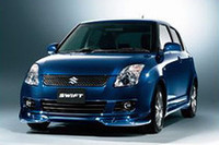 「スズキ・スイフト」に2つのアルカンターラ仕様車