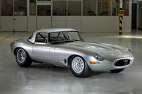 「ジャガーEタイプ」が50年ぶりに復活