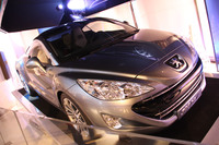ブジョー・アベニューにディスプレイされた「308 RCZ（市販モデルはRCZ）」。2010年1月撮影。