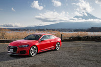 アウディRS 5クーペ