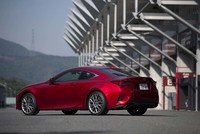 レクサスRC300h“バージョンL”