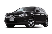 「日産デュアリス」にブラウン内装の特別仕様車