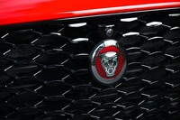 ジャガーEペースS D200