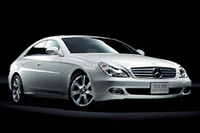 「メルセデス・ベンツ CLSクラス」に眩しい白の特別仕様車