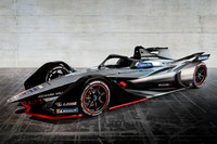 日産のフォーミュラE参戦車両。