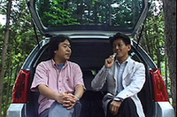 
	モータージャーナリストの岡崎五郎氏（左）と、webCGコンテンツエディターのアオキ。
	 