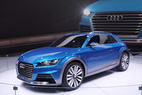 「アウディ・オールロード シューティングブレーク」