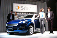 5人乗りのスマート「フォーフォー」発表の画像