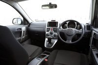 トヨタ・ラッシュX (4WD/4AT)【ブリーフテスト】の画像