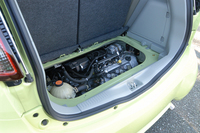 三菱 i LX（MR/4AT）【ブリーフテスト】の画像