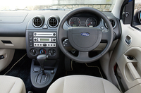 フォード・フィエスタ1600GHIA（4AT）【ブリーフテスト】の画像