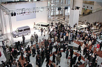 
	東京・お台場のテレコムセンタービルで行われた発表会の様子。
	 