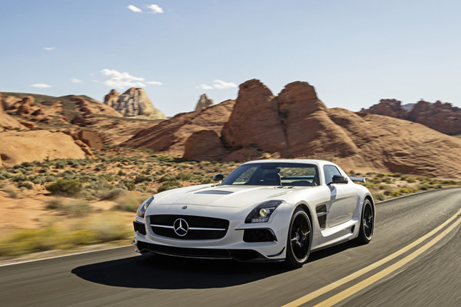 「メルセデス・ベンツ SLS AMGクーペ ブラックシリーズ」