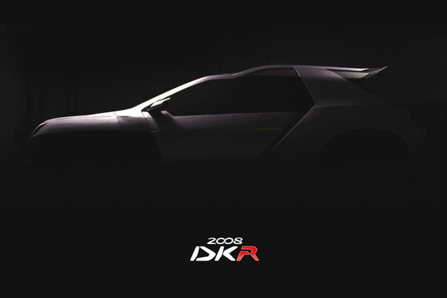 「プジョー2008 DKR」