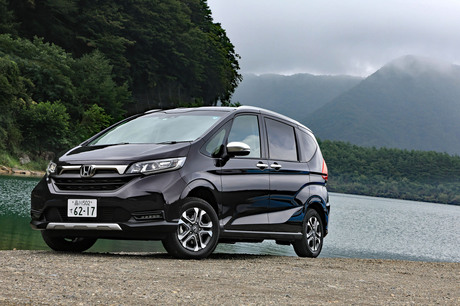 この（2022年）9月にちょうどデビュー6周年を迎えた現行型「ホンダ・フリード／フリード＋」。根強い人気を...