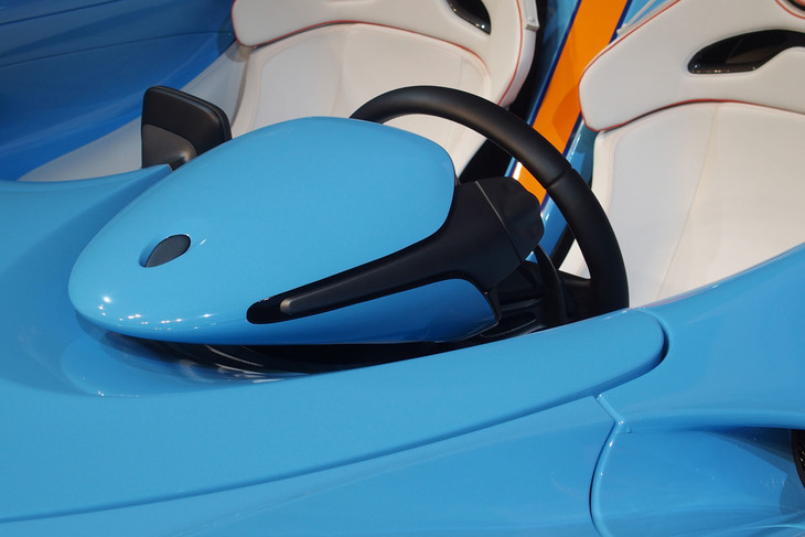 マクラーレン・エルヴァ（メーターフード）