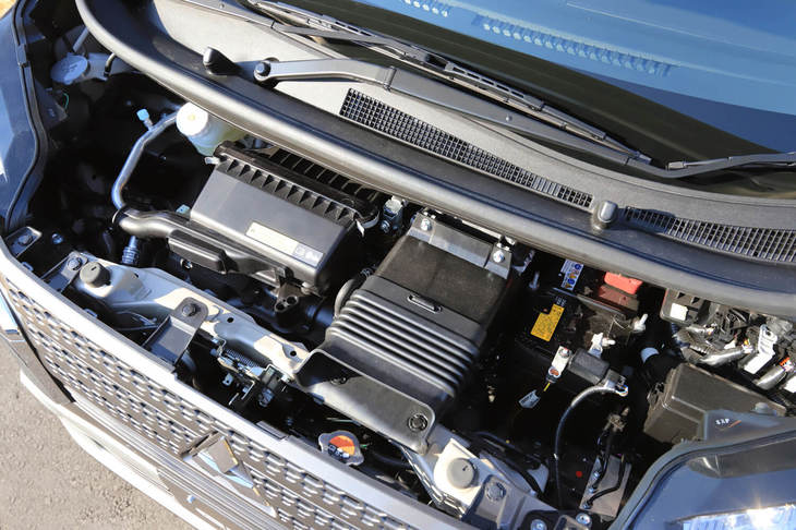 「eKクロスT」に搭載されるターボエンジン。