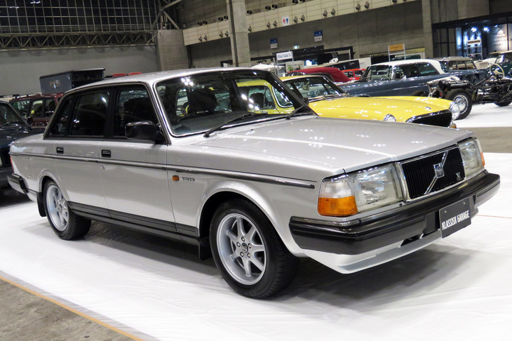 ボルボ240GLセダン（1987年）／クラシックガレージ