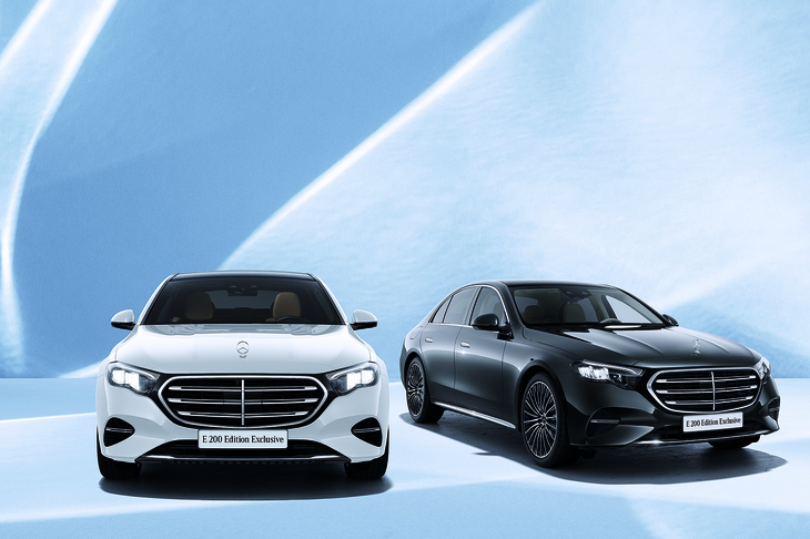 「メルセデス・ベンツE200エディションエクスクルーシブ」。写真左が「MANUFAKTURオパリスホワイト（メタリック）」で右が「グラファイトグレー（メタリック）」