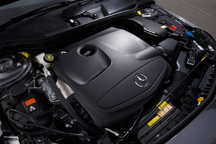 パワーユニットやパワートレインは「A180スタイル」「A180」と同じで、1.6リッター直噴ターボエンジンと7段AT、FFの駆動方式の組み合わせとなる。