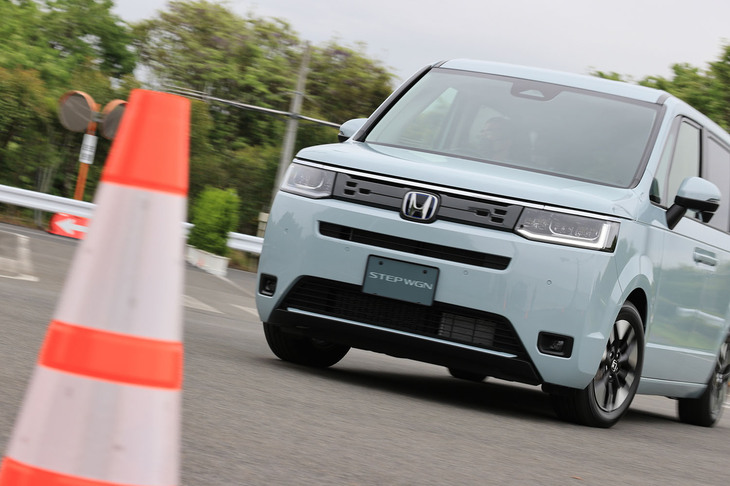 ホンダ・ステップワゴンe：HEVエアー