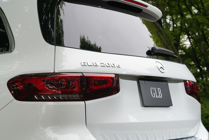 メルセデス・ベンツGLB200d（リアコンビランプ）