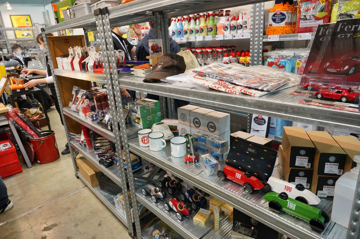 LE GARAGEのブース。