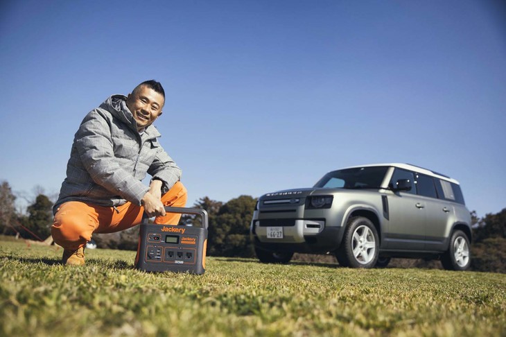 給電用のソーラーパネル「SolarSaga」シリーズも用意される、Jackeryのポータブル電源。ドライブ以外にも、テレワークのPC用、庭先でのBBQや趣味用途、災害時のバックアップなど、その用途は極めて幅広い。