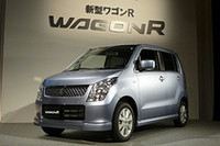 日本一売れている軽自動車「スズキ・ワゴンR」が新型へ