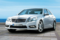 メルセデス、Eクラスの装備を拡充