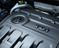 今回の日本導入に際しては、環境基準をクリアするためのディーゼルエンジンの仕様変更は一切行われていない。ヨーロッパで販売されるのと同一のパワーユニットが採用されている。