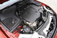 「CLS220dスポーツ」に搭載される、2リッター直4ディーゼルターボエンジン。194psの最高出力と400Nmの最大トルクを発生する。