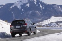 先進運転支援システム「アイサイト」は最新世代へとアップデート。例えばACCは、前車の追従がより積極的かつ自然になっている。