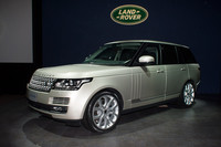 新型「レンジローバー」が日本上陸の画像